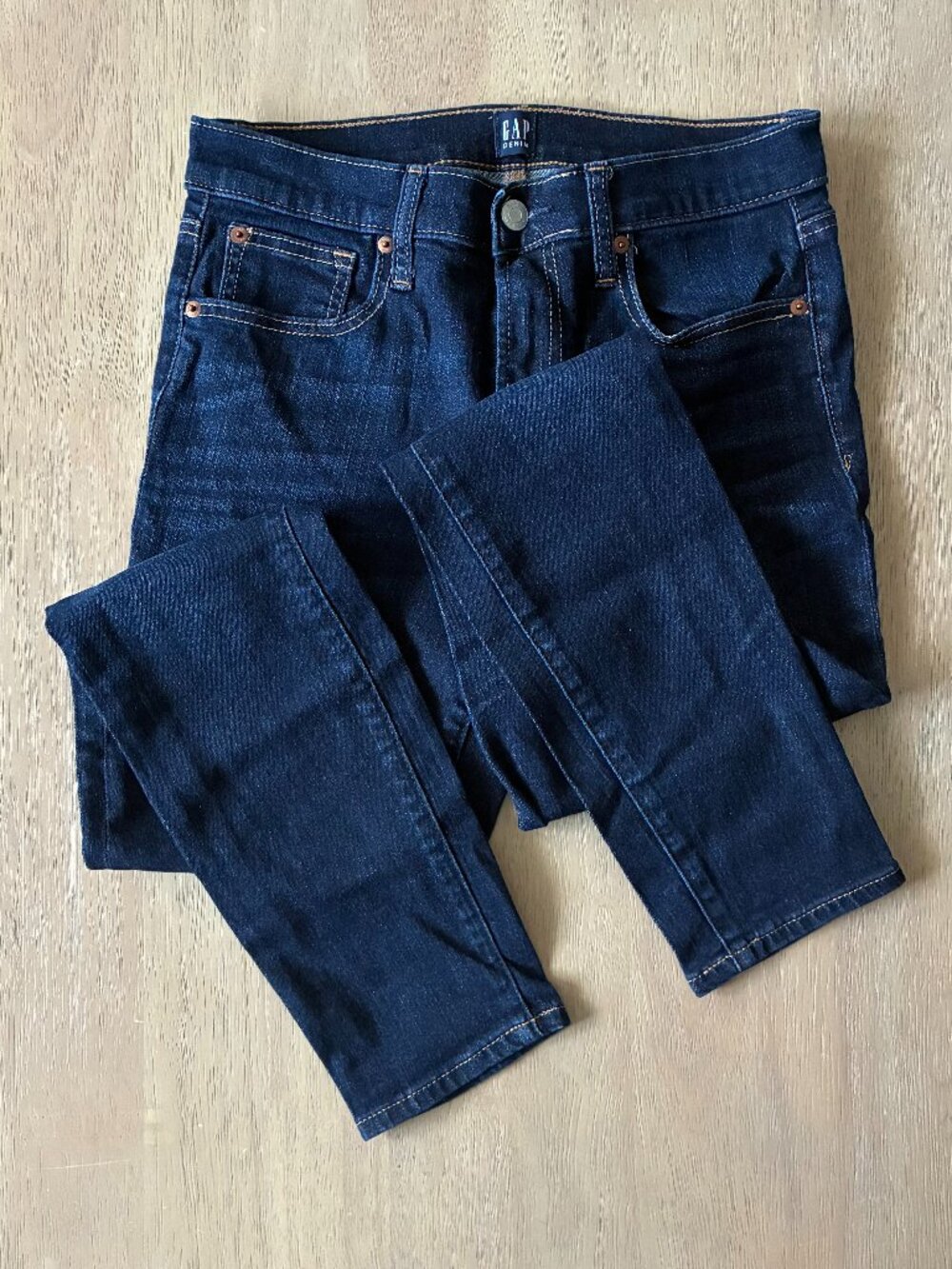 GAP True Skinny Jean Rinse Wash Size 4 / 27